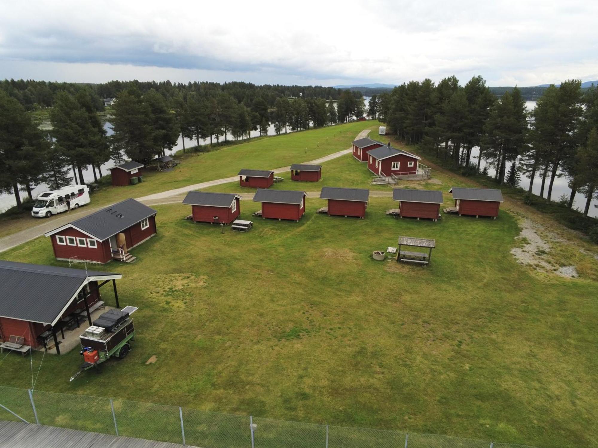 Fritidshus - Cottage - Holiday House - Soluppgang Blattniksele Luaran gambar