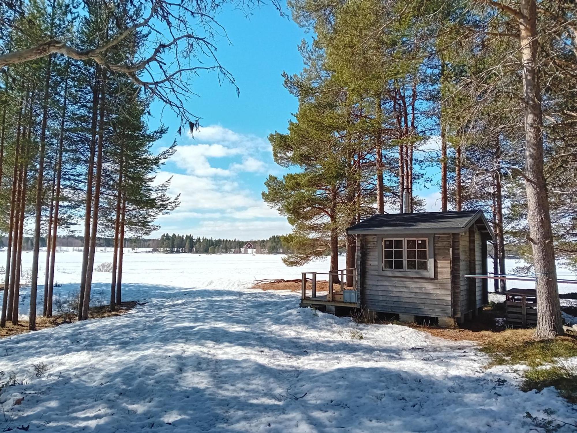 Fritidshus - Cottage - Holiday House - Soluppgang Blattniksele Luaran gambar